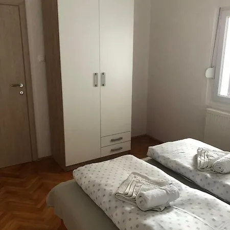 Affittacamere Apartman Sneza *